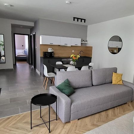 Dotis Apartman ตาตา ภายนอก รูปภาพ