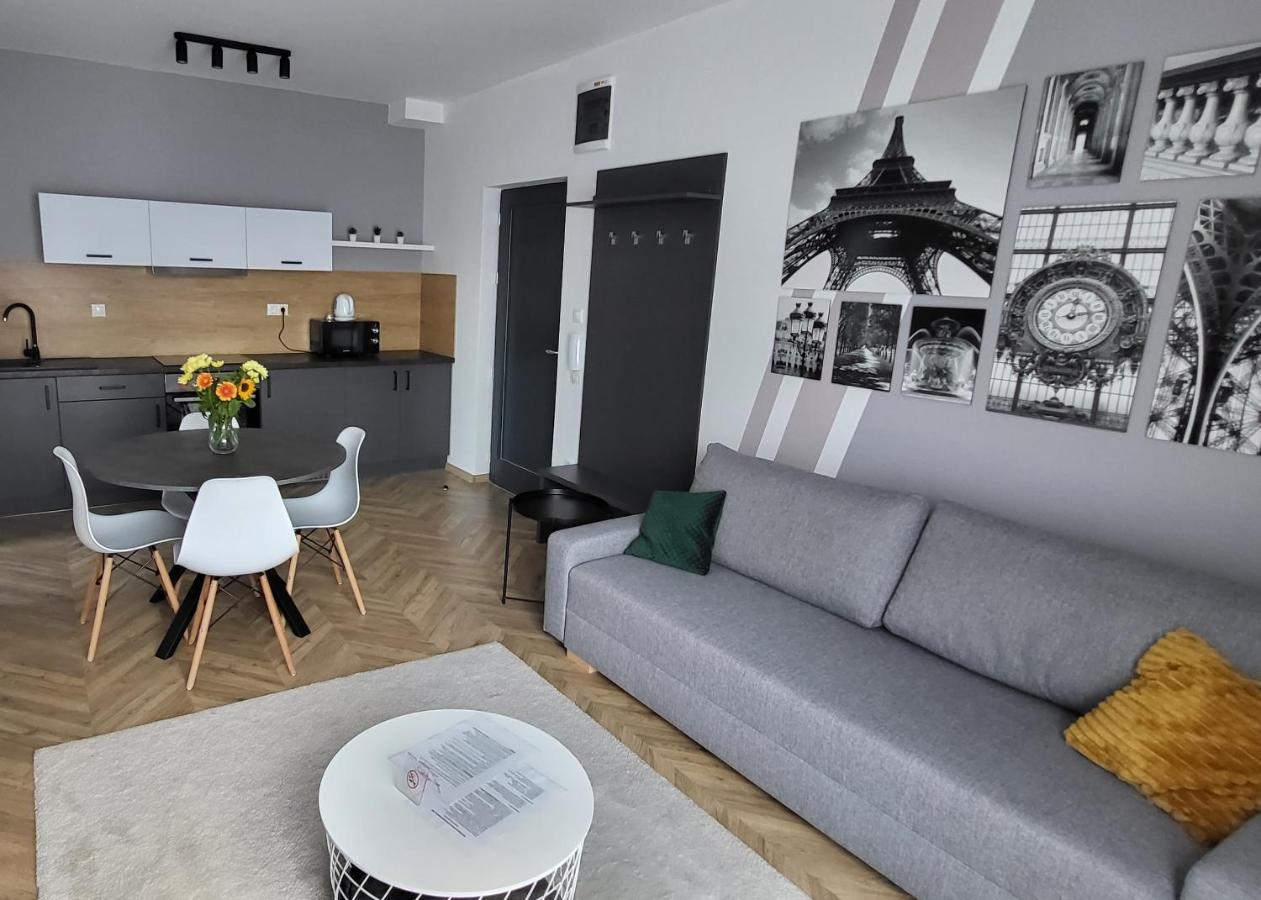 Dotis Apartman ตาตา ภายนอก รูปภาพ