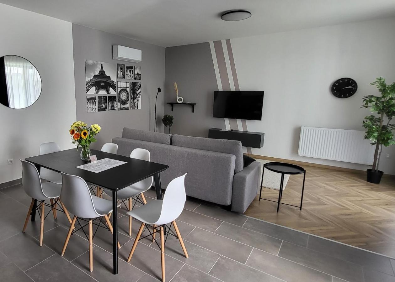 Dotis Apartman ตาตา ภายนอก รูปภาพ